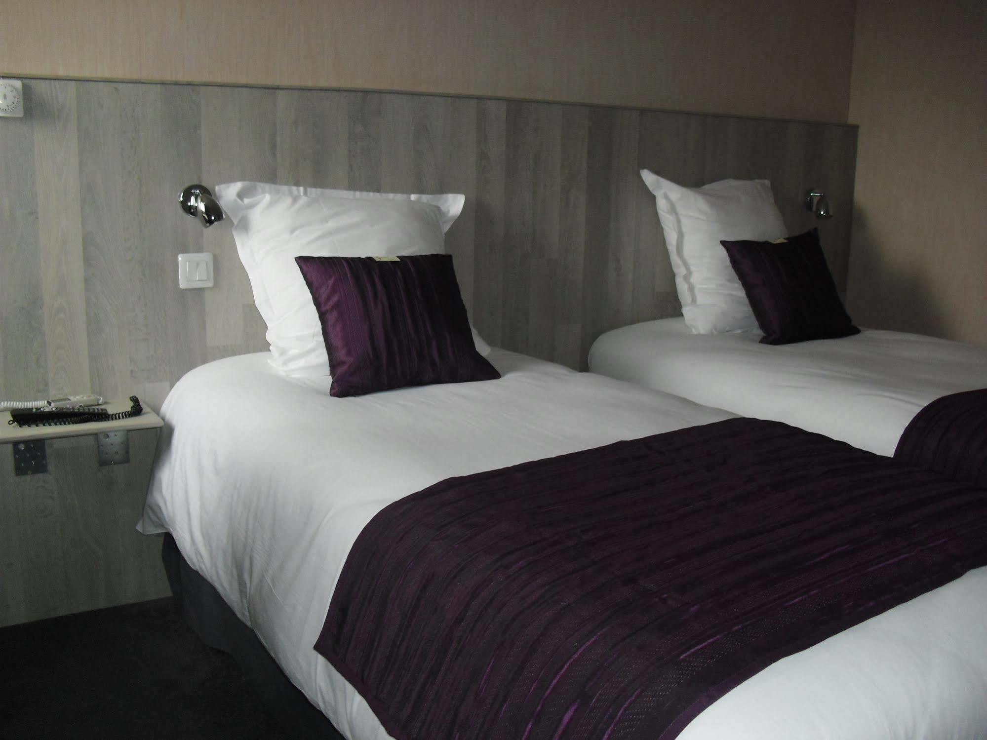 Brit Hotel Dak Hotel Αβαλόν Εξωτερικό φωτογραφία